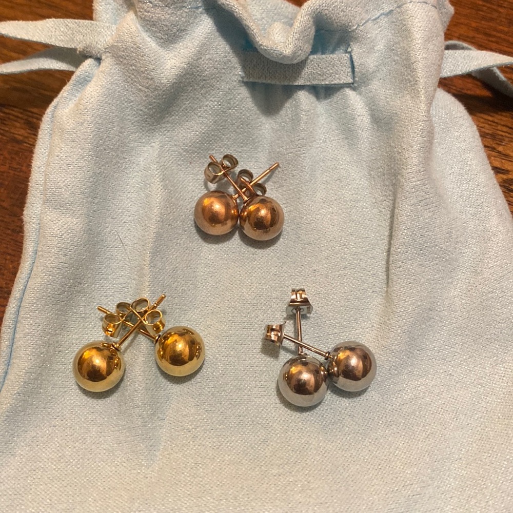 Ball earrings in steel